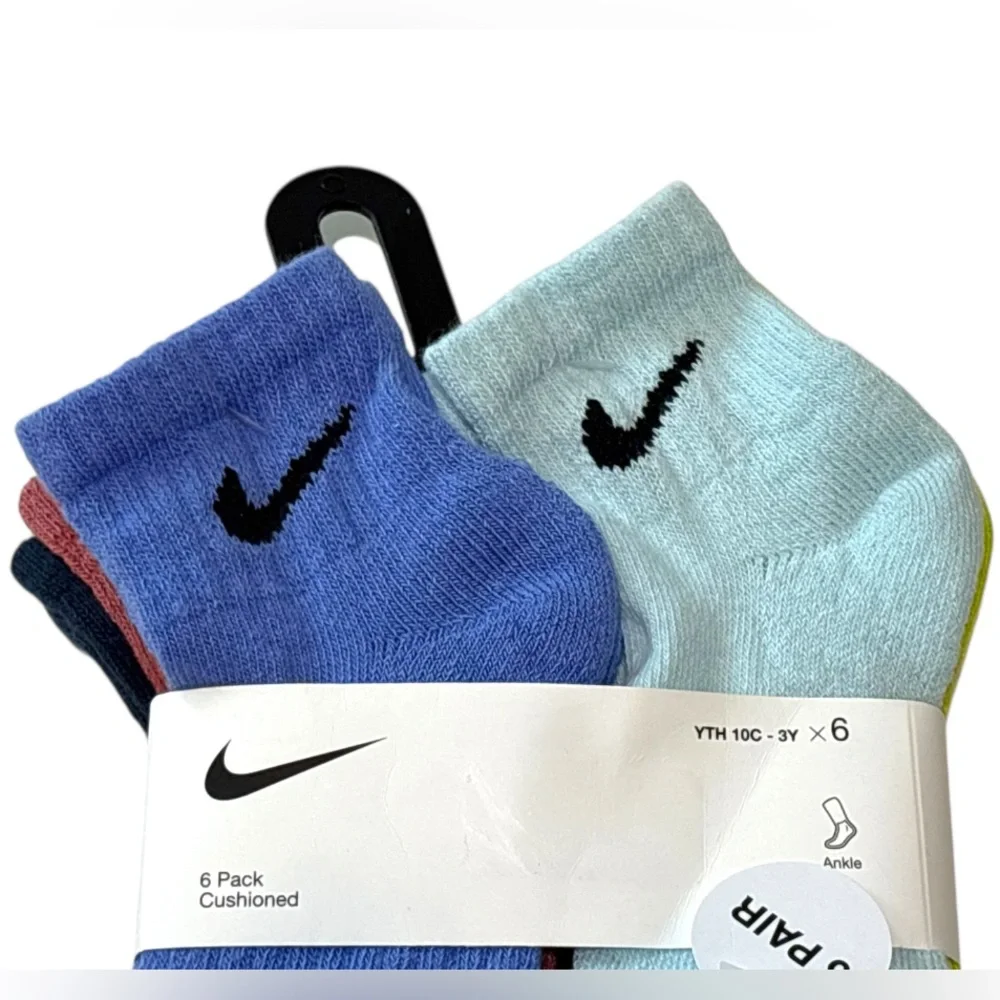 Nike Dri-FIT Performance Plus Cushioned Quarter Cut Ankle Socks youth kids size